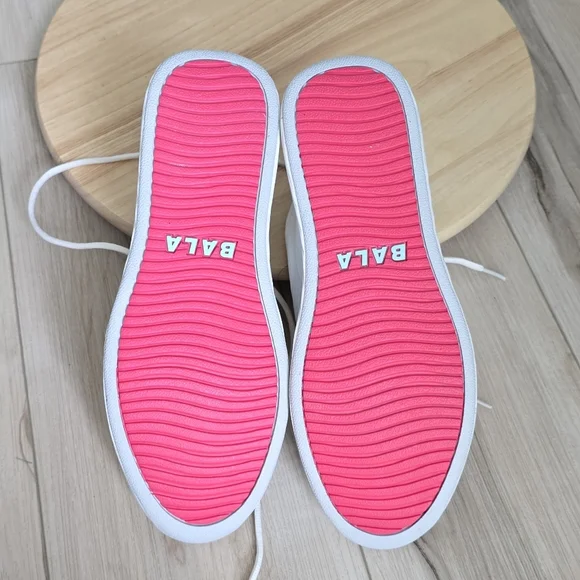 Bala Sneakers - Picture 11 of 12